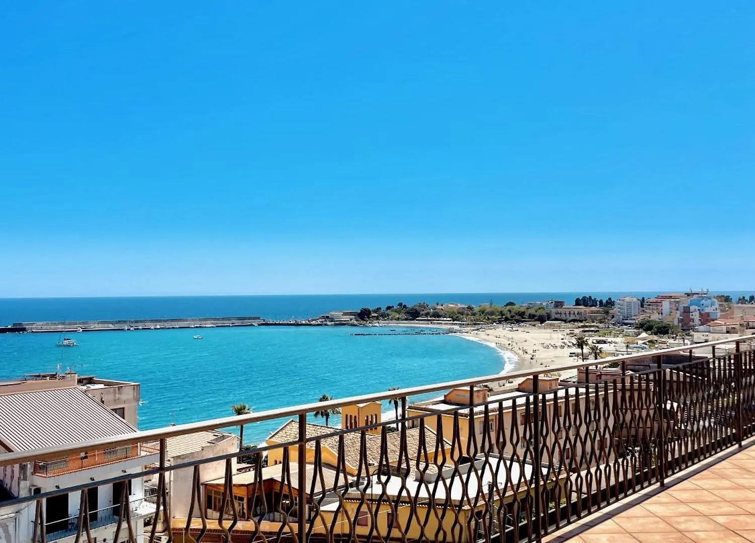 Ferienwohnung A Tirrazza Giardini-Naxos